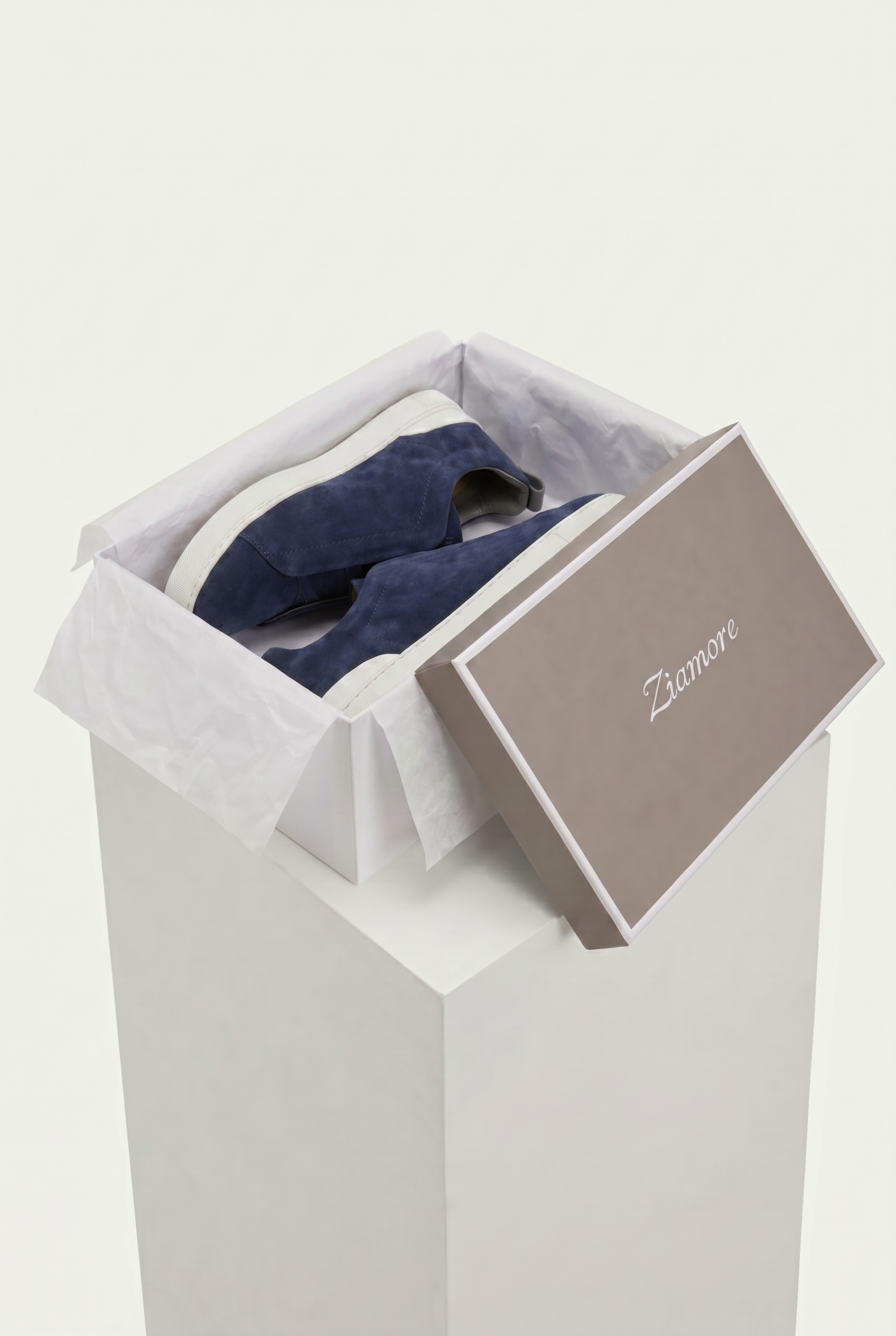 Monaco ruskind tre-søm sneaker marineblå