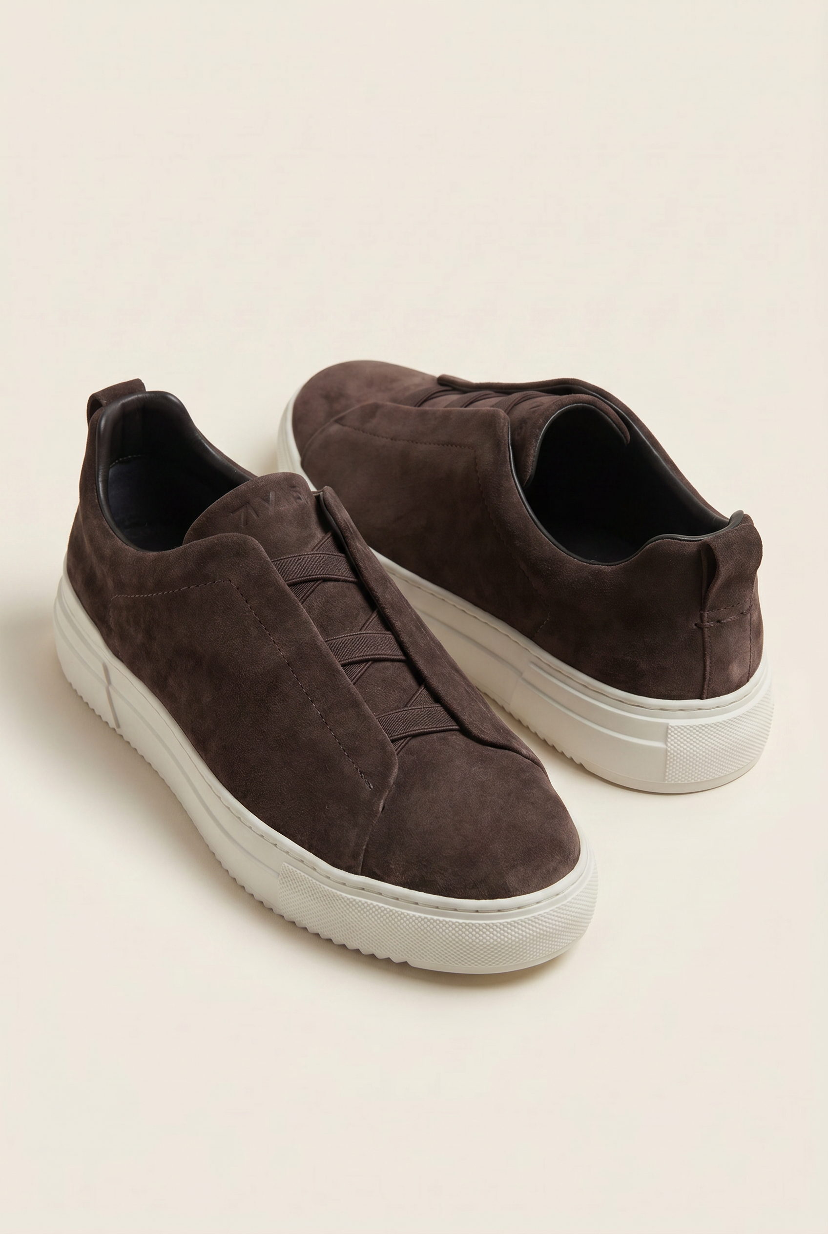 Monaco ruskind tre-søm sneaker chokoladefarvet