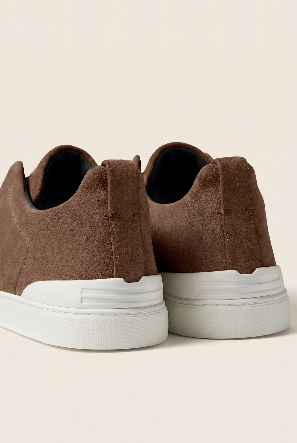 Monaco ruskind tre-søm sneaker taupe