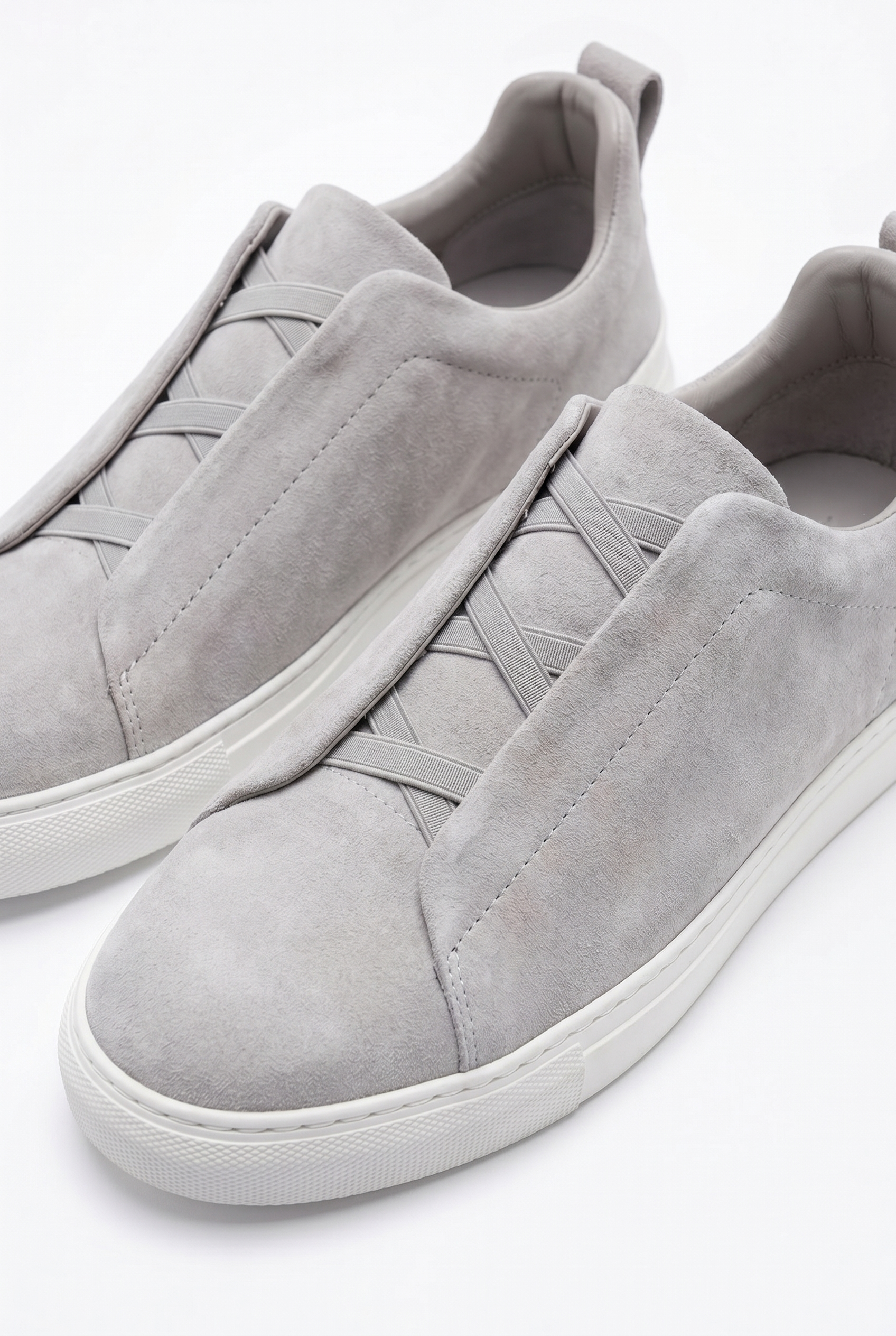 Monaco ruskind tredobbelt syning sneakers grå